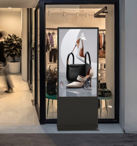 Indoor Floor Standing Display - Digital Signage 32&ndash;86"